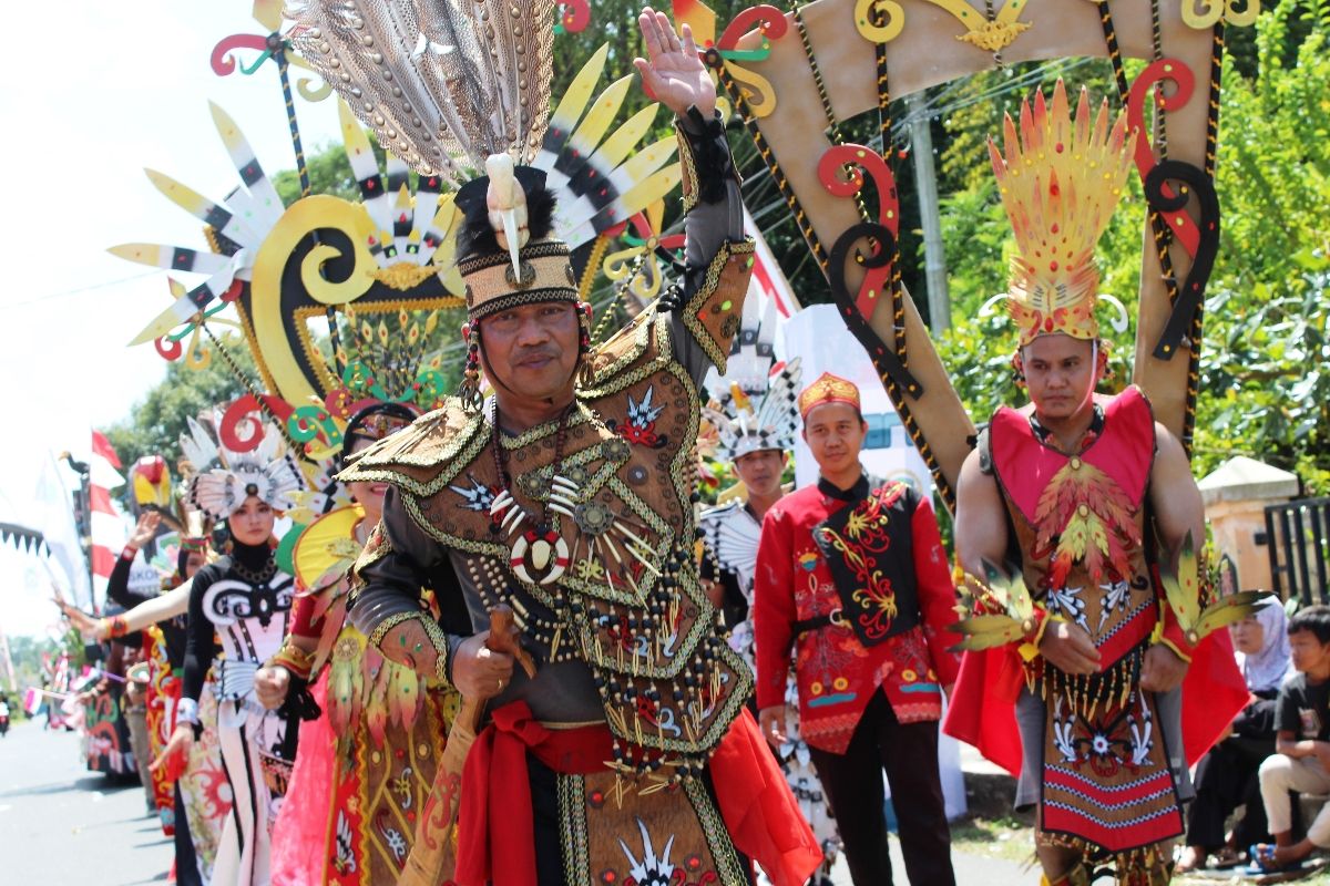 Pawai budaya dan Pulang Pisau Fair sarana promosikan potensi daerah