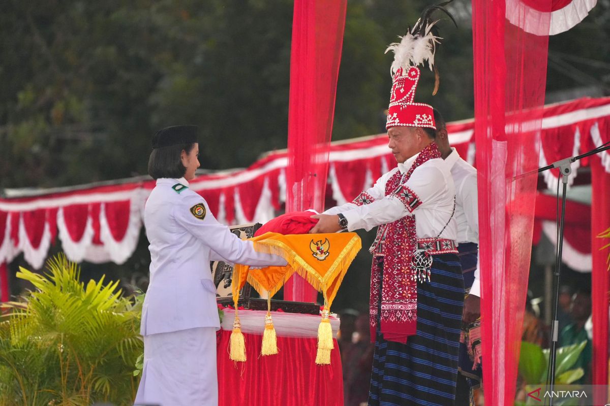 Mendagri mengapresiasi upacara penurunan bendera di Alor, NTT