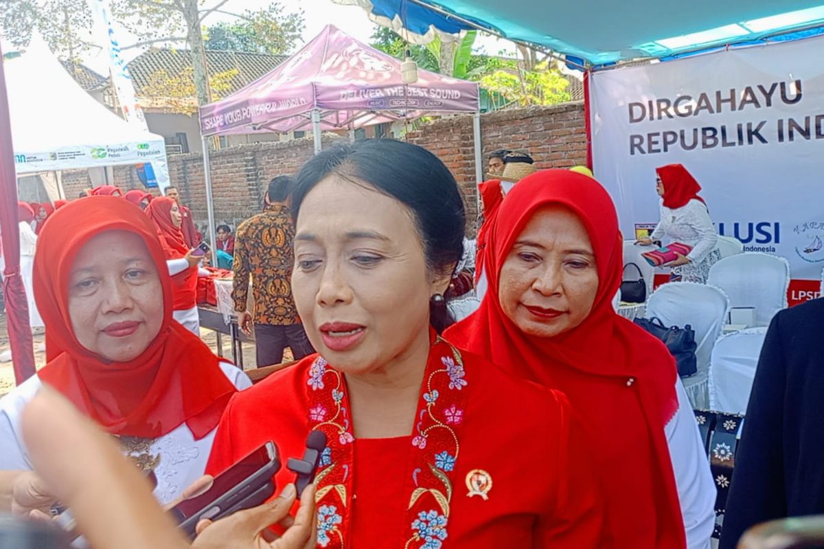 Menteri PPPA: Program TMMD di Lombok Timur bukan hanya slogan