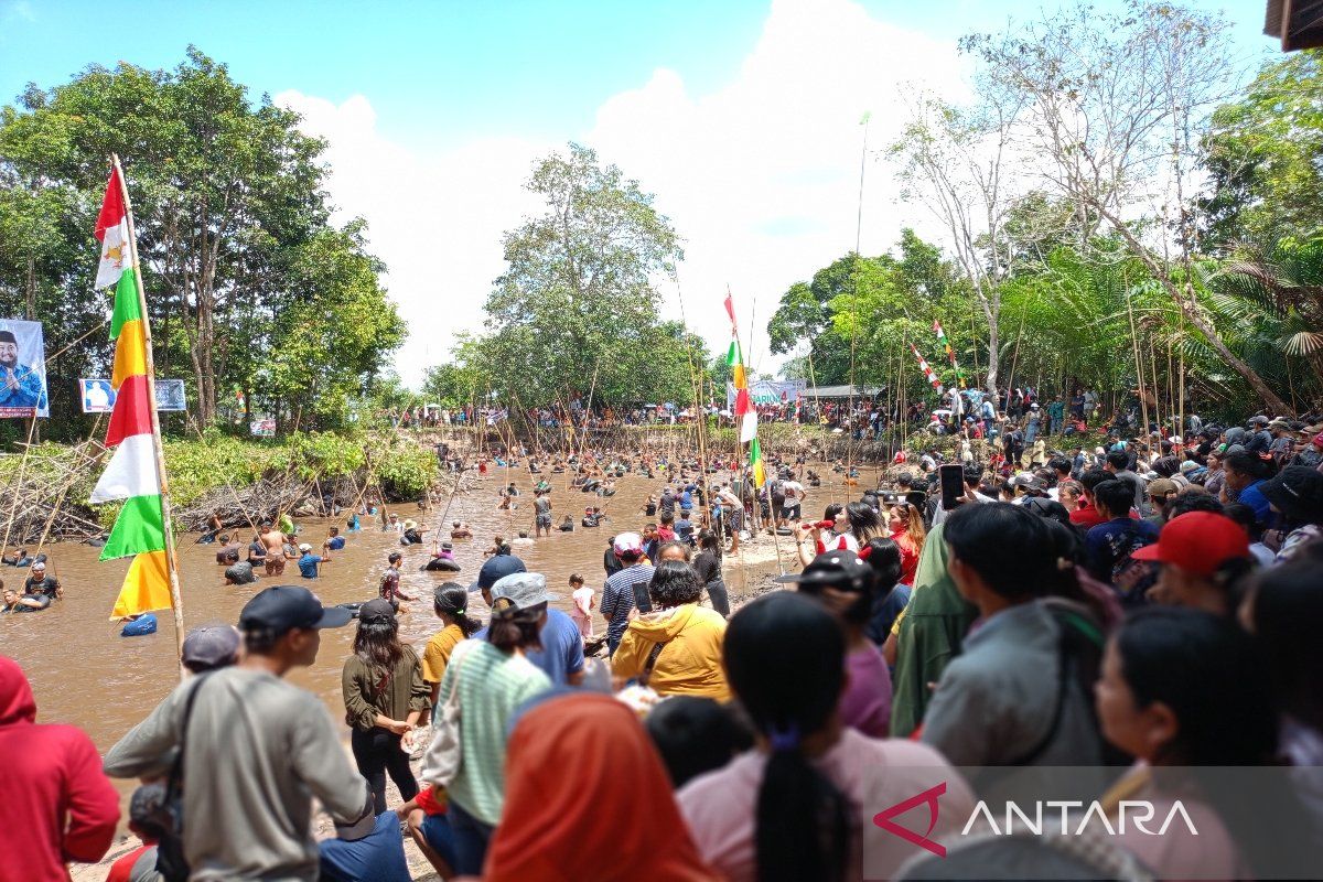 Festival Nariuk 4 ajang promosi wisata dan budaya Bartim