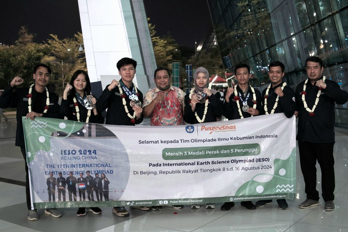 Indonesia bags eight medals at IESO 2024