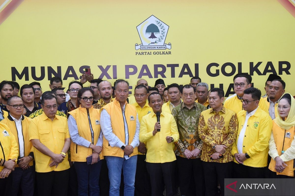 Politik, dari Bahlil calon Ketum Golkar hingga deklarasi Ridwan Kamil-Suswono