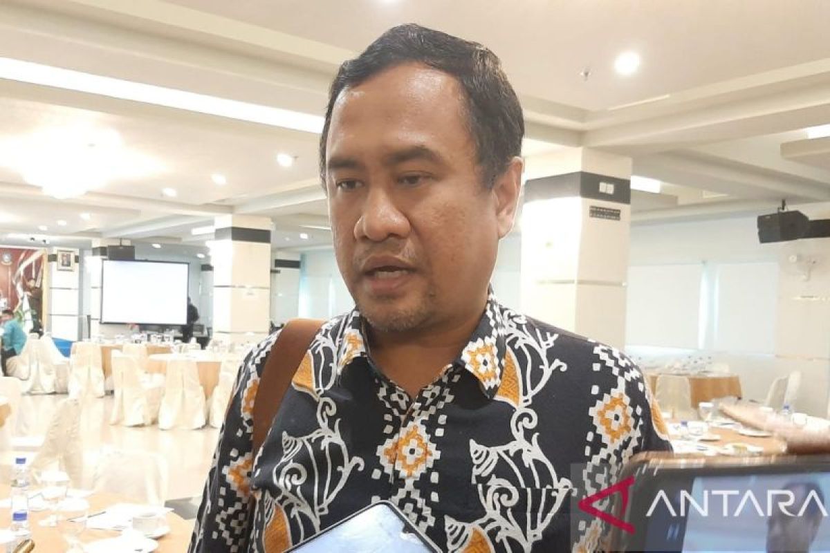 KPU Kepri menuntaskan temuan Bawaslu terkait hasil coklit Pilkada 2024