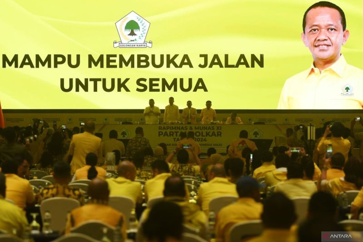 Bahlil tegaskan tak berencana jadikan Jokowi Ketua Dewan Pembina Golkar