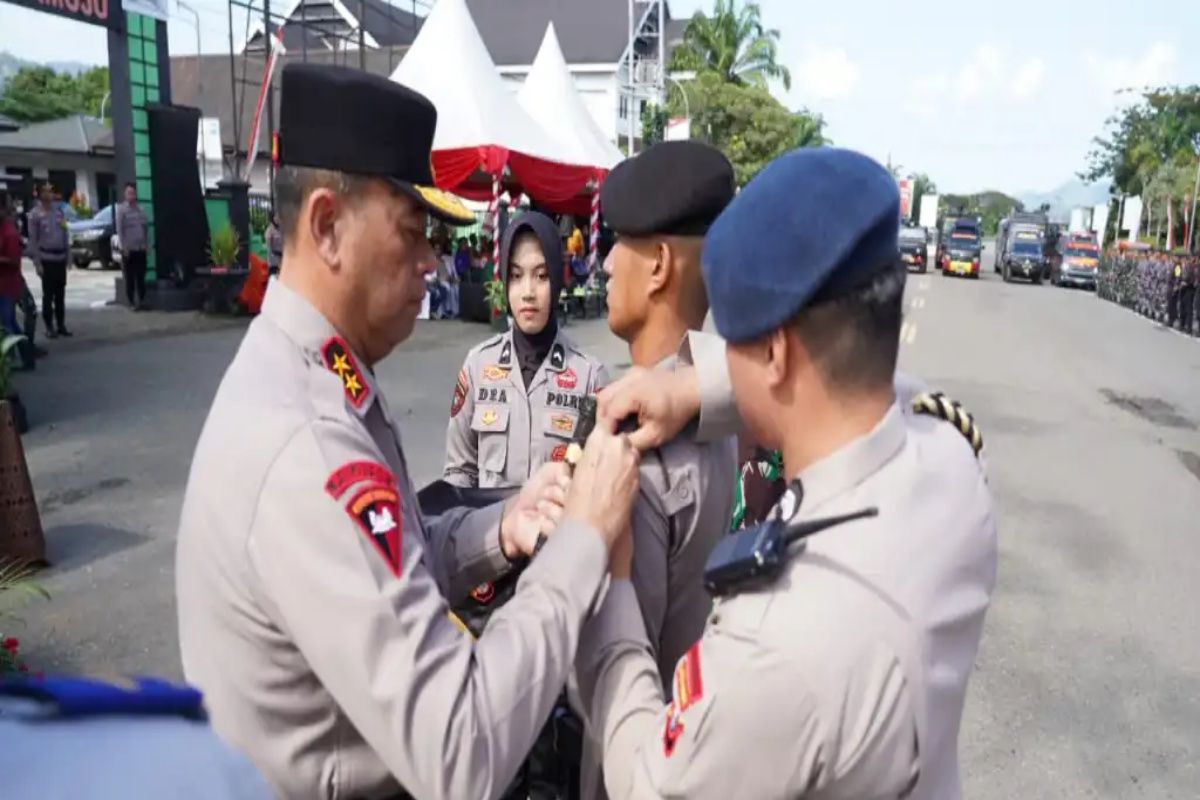 Polda Sulbar menggelar sispamkota jelang Pilkada Serentak