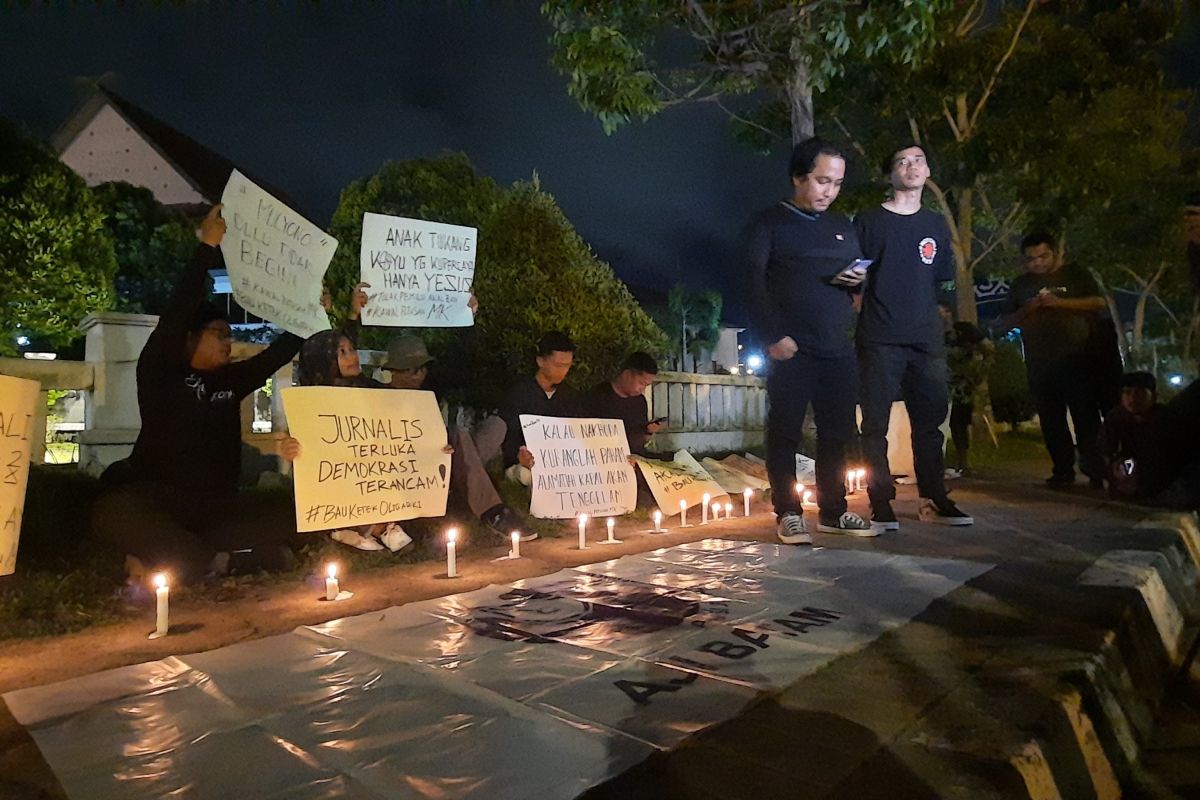 AJI Kota Batam aksi damai tolak pengesahan RUU Pilkada