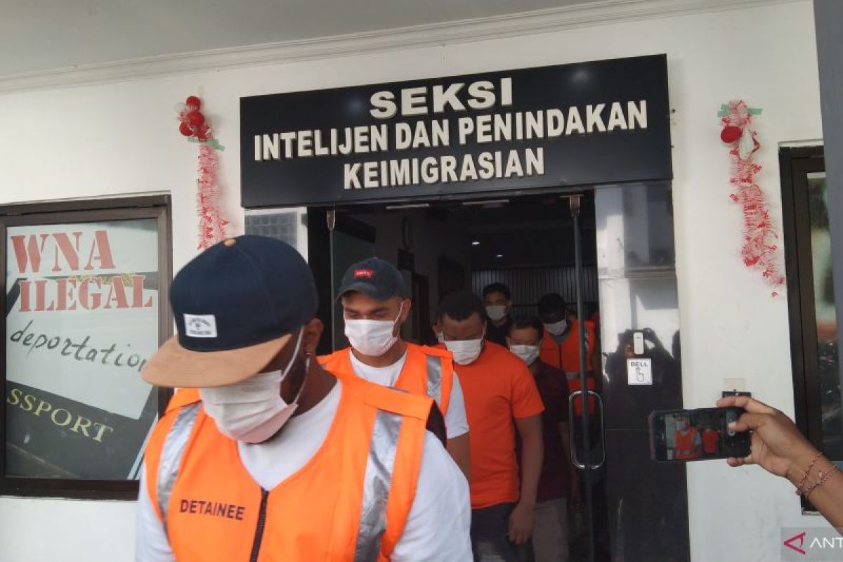 Imigrasi Denpasar tangkap WNA Ukraina jadi kasir