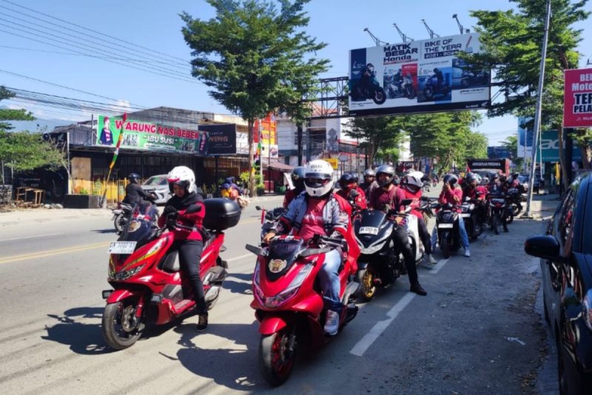 "Convoy merdeka ikatan motor Honda Palu"