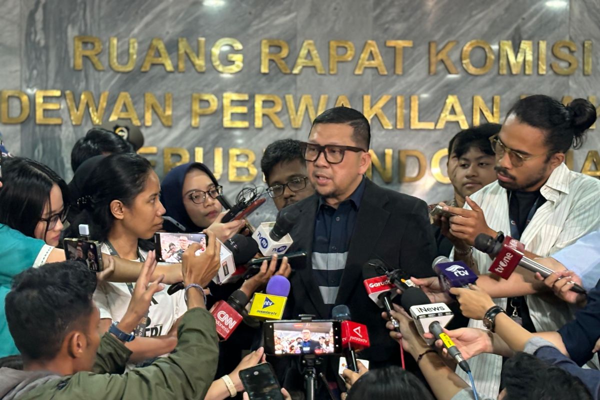 Komisi II RDP dengan KPU putuskan PKPU akomodasi putusan MK