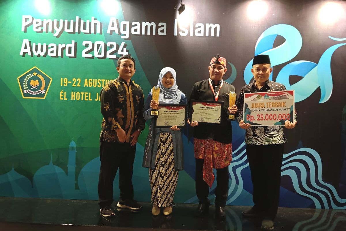 Dua penyuluh Jateng raih terbaik 1 pada PAI Award 2024 tingkat nasional