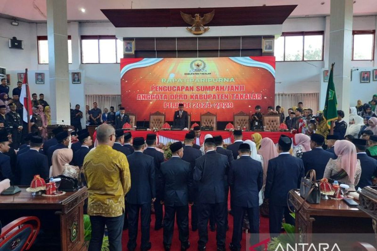 35 anggota DPRD di Kabupaten Takalar resmi dilantik