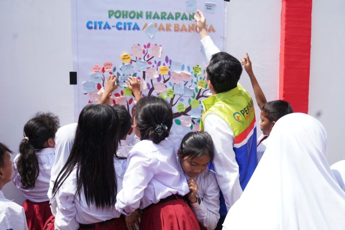 Pertamina Sumbagsel beri pengenalan awal lini produk ke siswa SD di Palembang