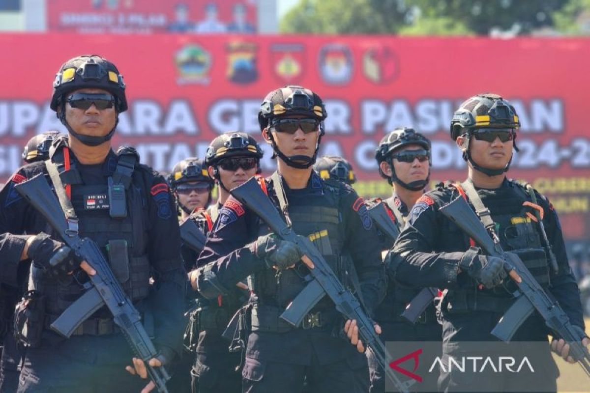 27.540 personel TNI/Polri amankan  pilkada serentak di Jateng