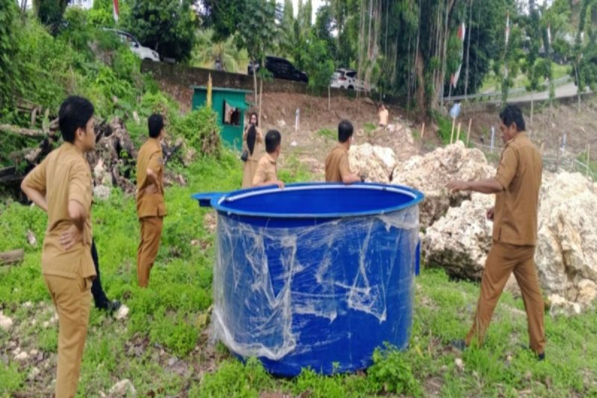 Pemprov Sulbar kembangkan budidaya ikan air tawar gunakan metode bioflok