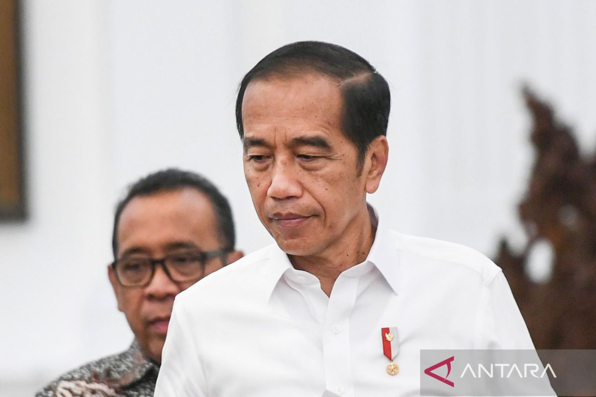 Jokowi jelaskan pernyataan "ditinggal ramai-ramai" di Kongres NasDem