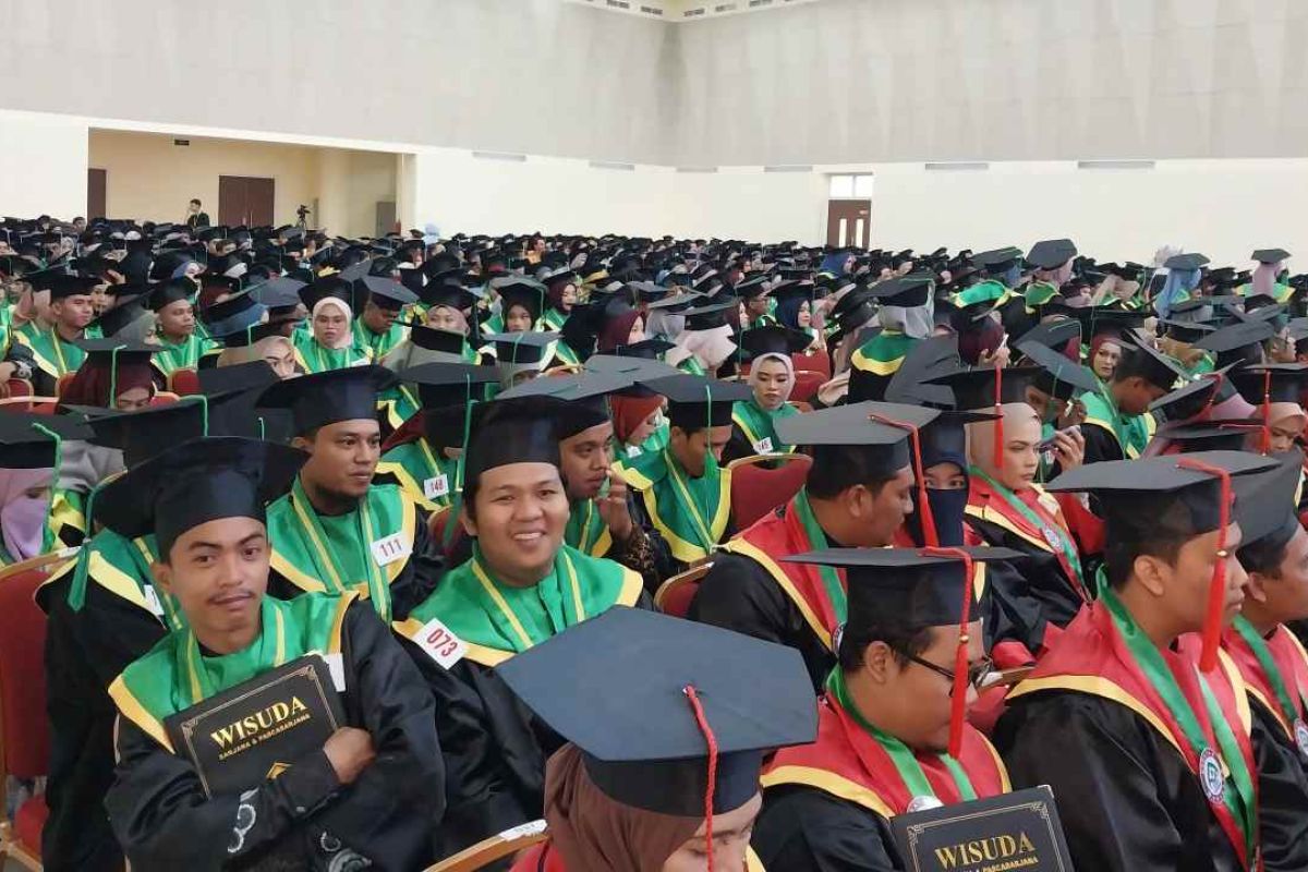 Alumni UIN Datokarama siap mengabdi untuk negara