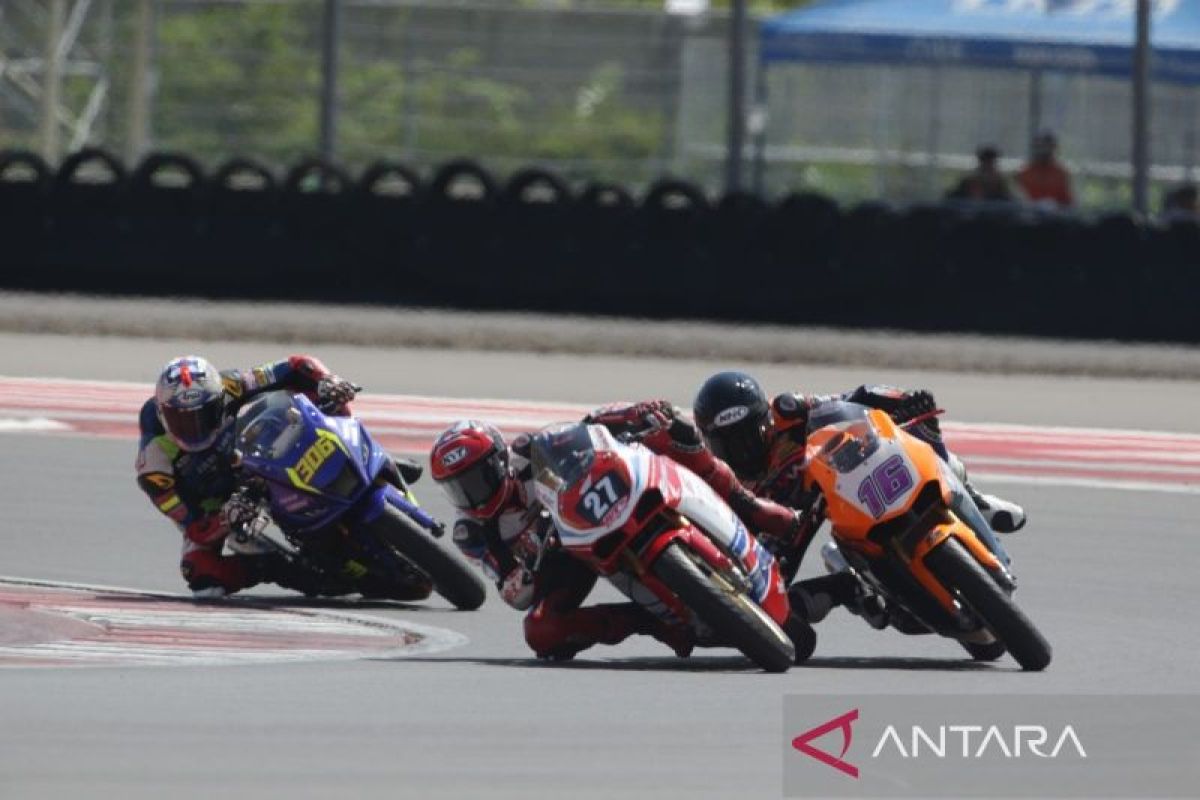 Sebanyak 119 pembalap panaskan final round Mandalika Racing Series 2024