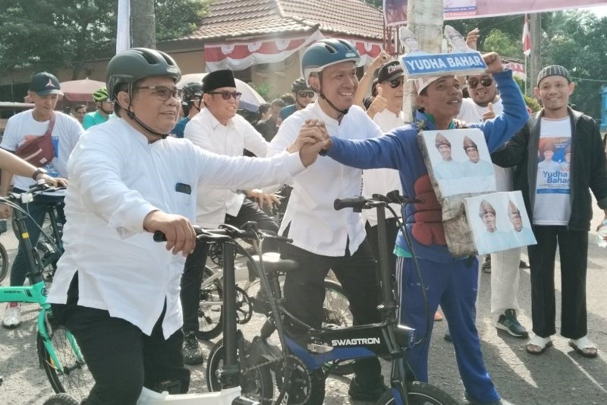 Yudha-Bahar konvoi sepeda, jadi pendaftar pertama di KPU Palembang