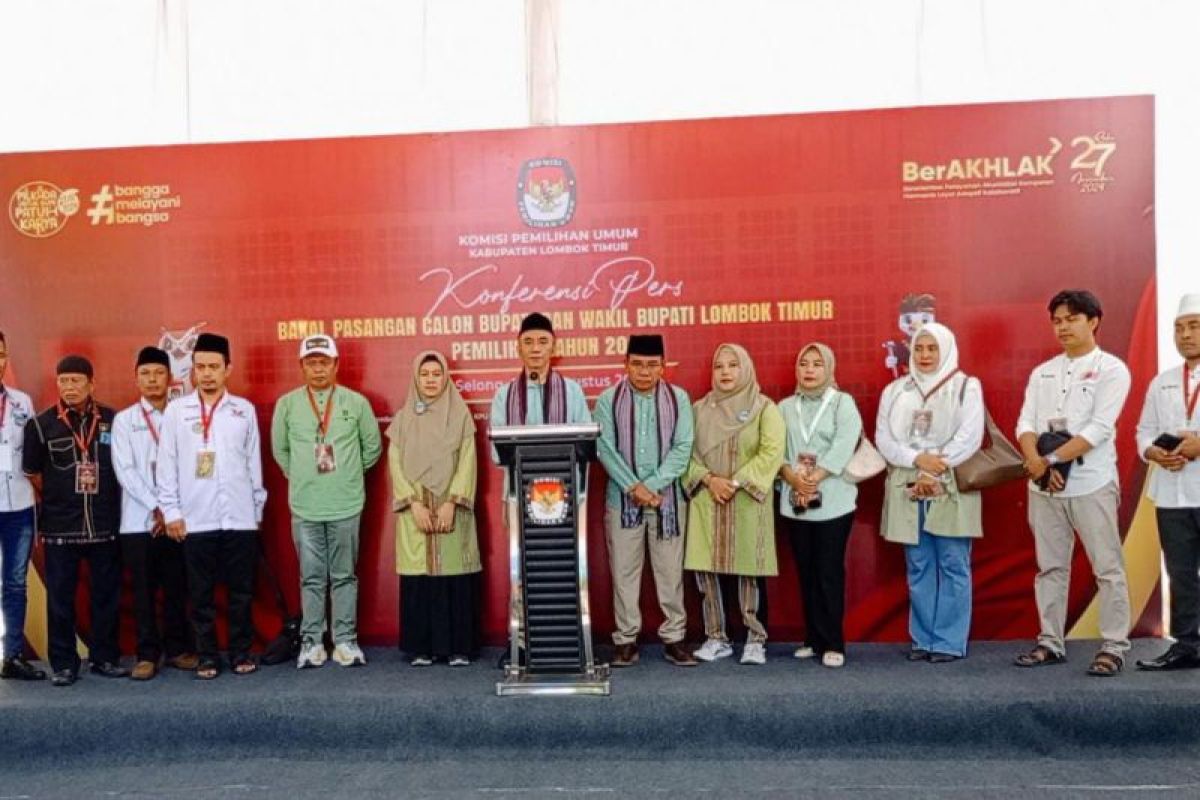 Lutfhi-Wahid daftar ke KPU Lombok Timur maju Pilkada 2024