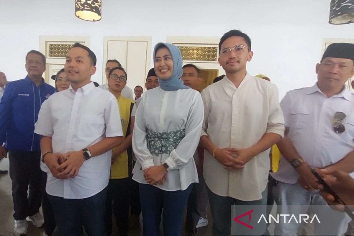 Pilkada Solo, pasangan Respati-Astrid  resmi mendaftar di KPU