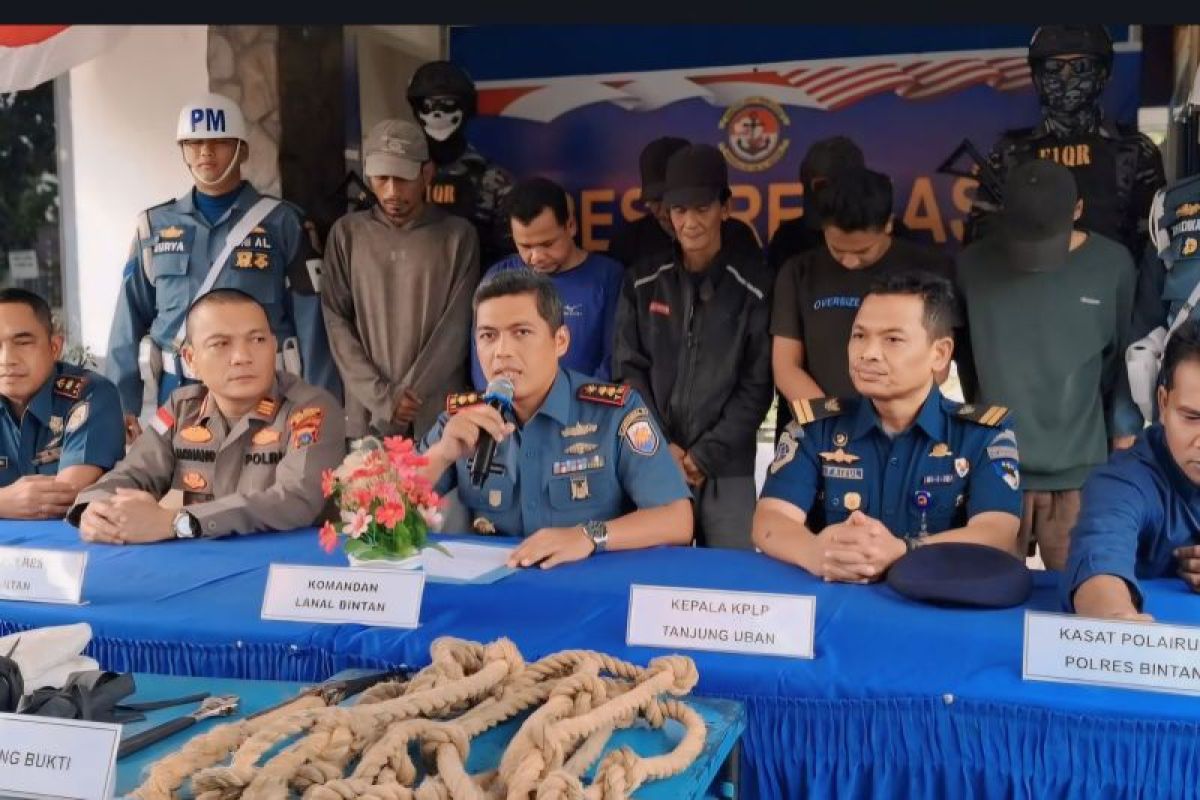 Lanal Bintan tangkap tujuh terduga pelaku pencurian kapal