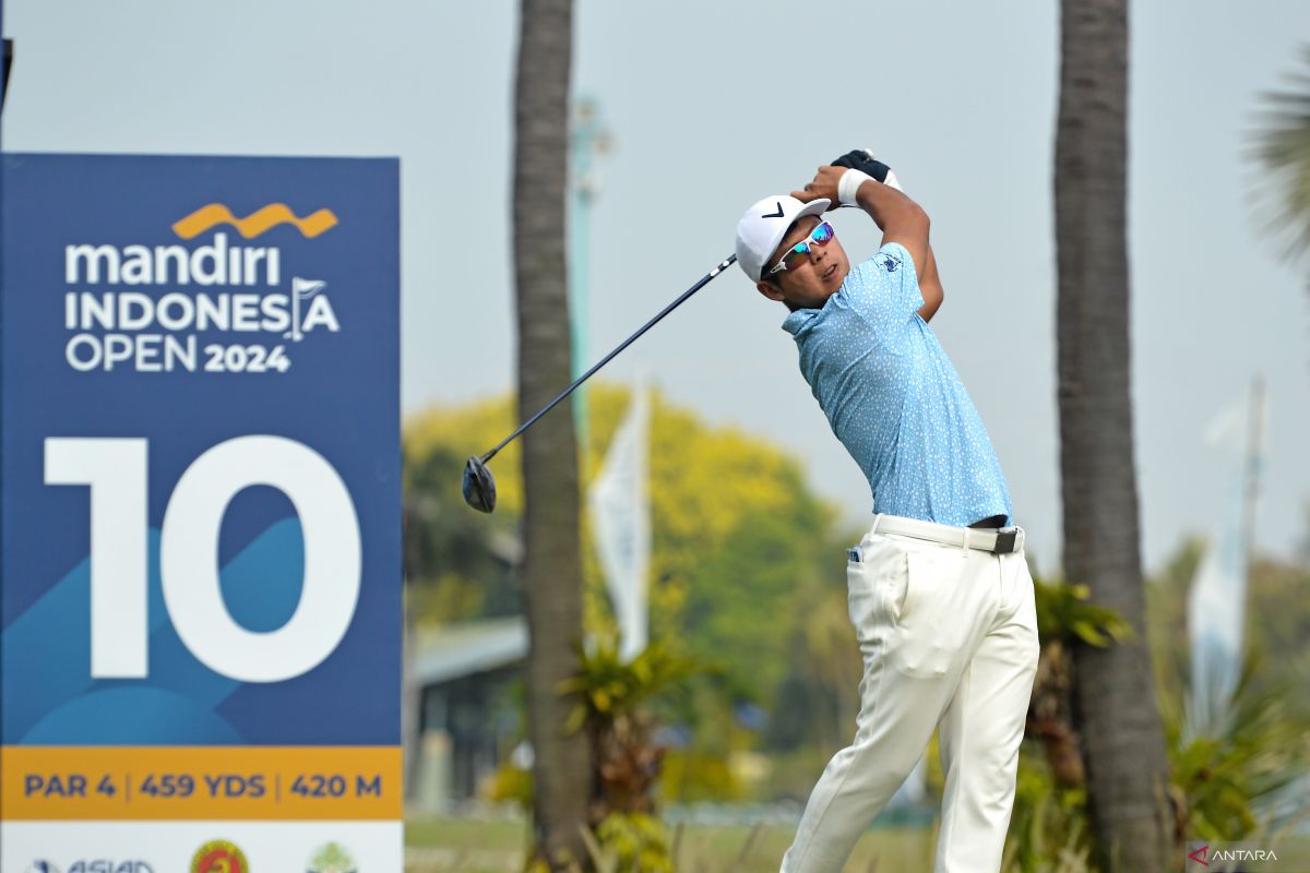 Pegolf Peter Gunawan dan Gabriel Hansel lolos cut off Mandiri