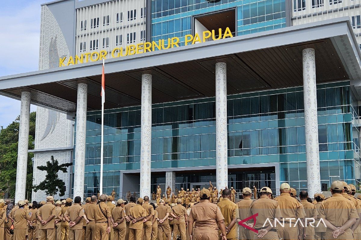 Penjabat Gubernur Papua tegaskan ASN tak boleh berkampanye