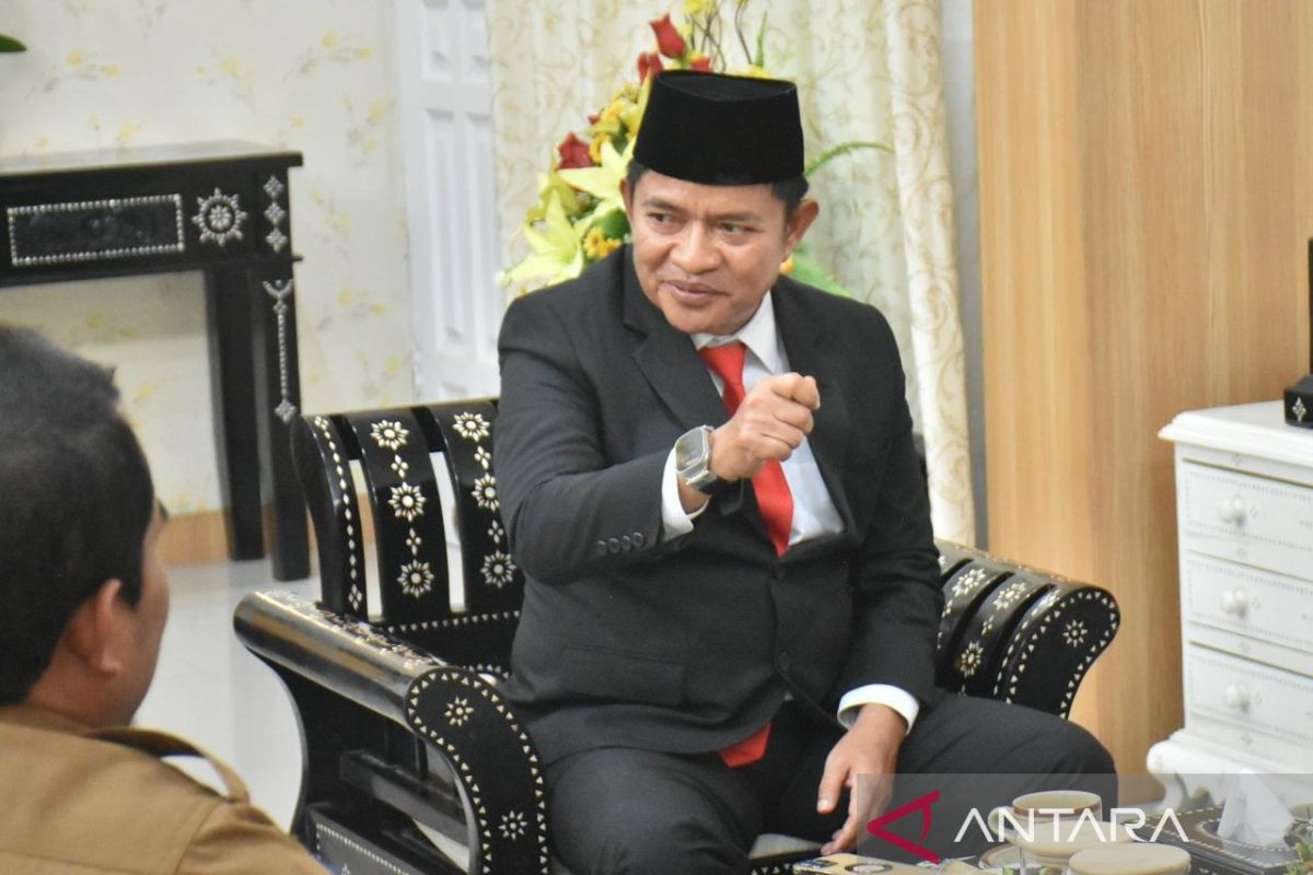 Pj Gubernur NTB sebut pentingnya jaminan sosial tenaga kerja