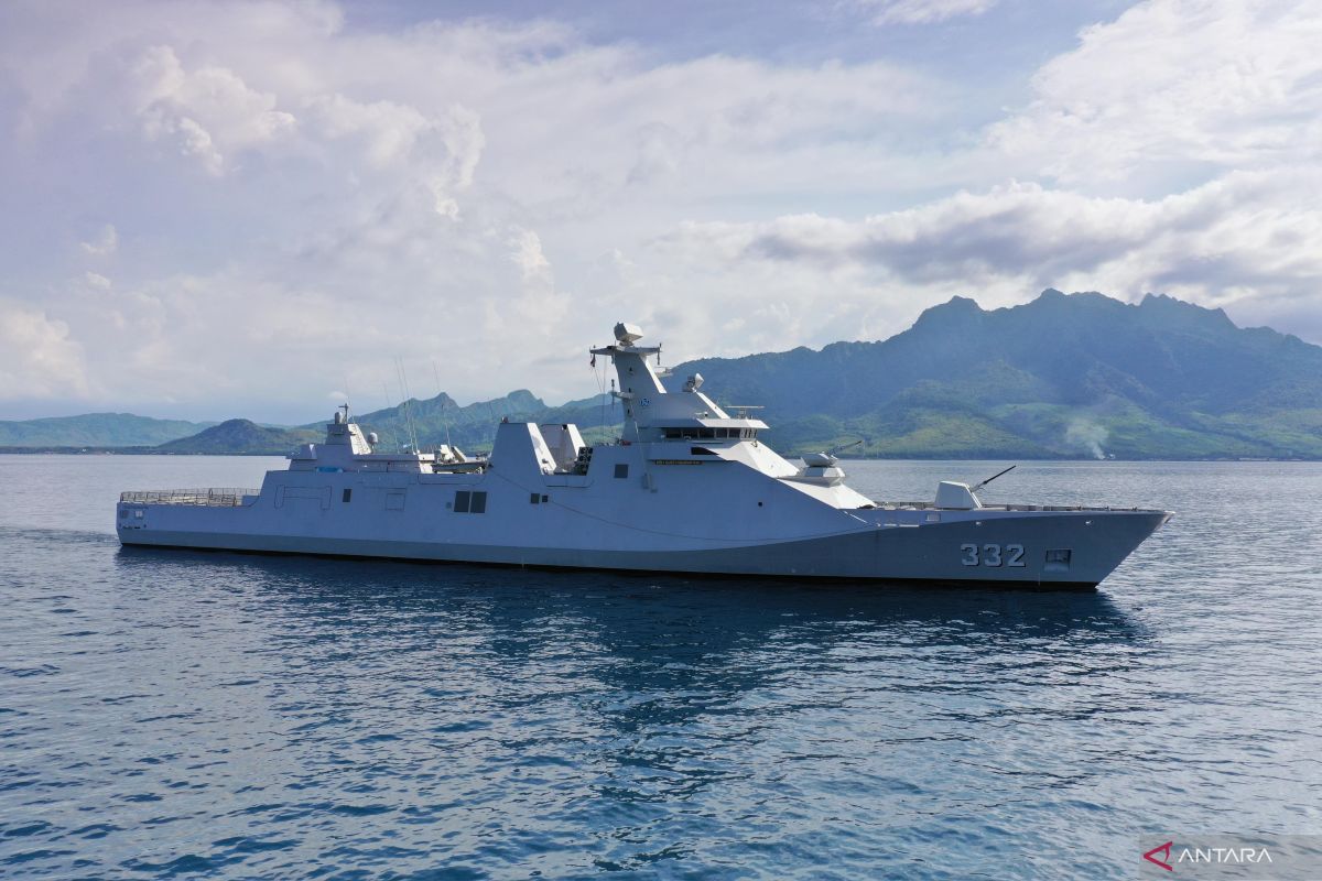 KRI GNR-332 menuju Darwin ikut Latma Kakadu 2024