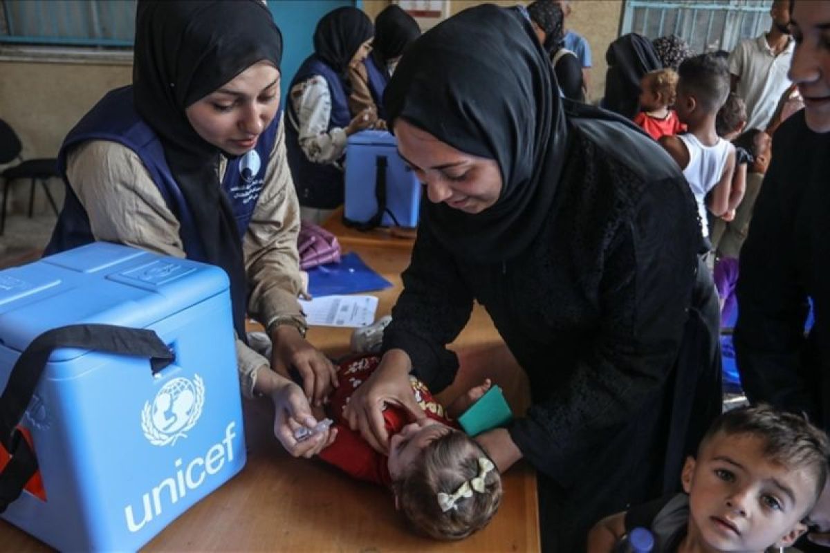 PBB meluncurkan kampanye vaksinasi polio anak-anak di Gaza