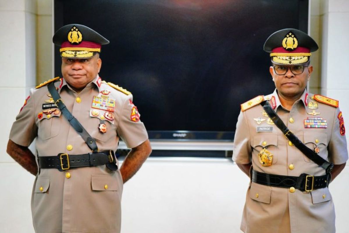 Brigjen Pol Patrige Renwarin resmi menjabat Kapolda Papua