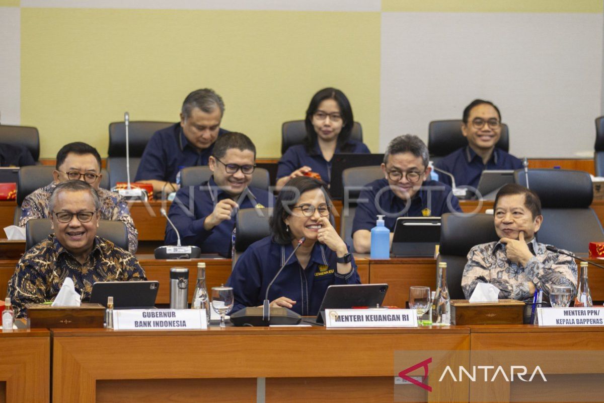 Sri Mulyani sebut subsidi energi tahun depan turun dipengaruhi asumsi kurs