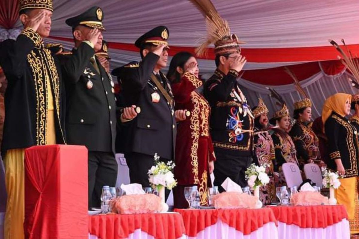 Pemerintah Provinsi Kalimantan Utara melaksanakan Upacara Pengibaran Bendera