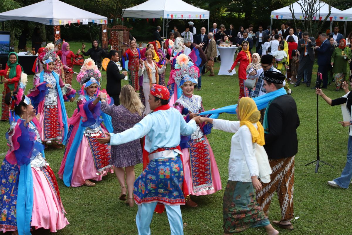 Beragam promosi budaya Nusantara pada resepsi diplomatik