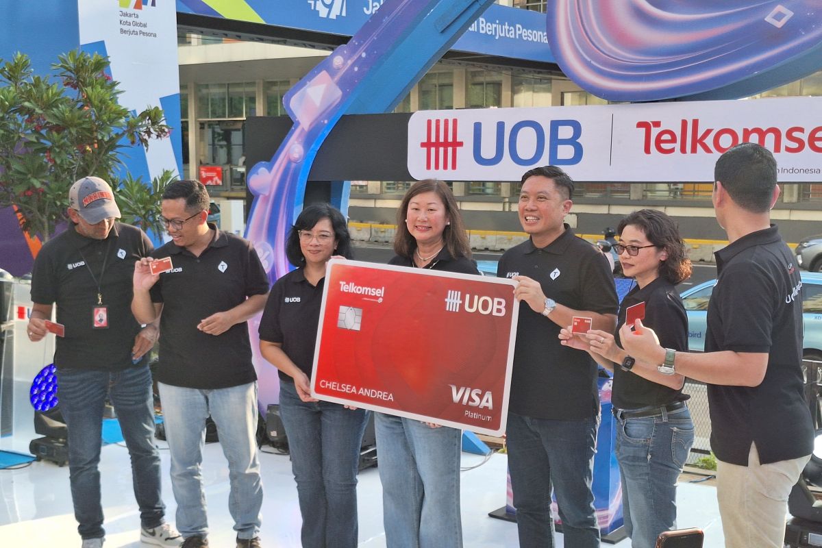 UOB Indonesia dan Telkomsel luncurkan kartu kredit co-branded