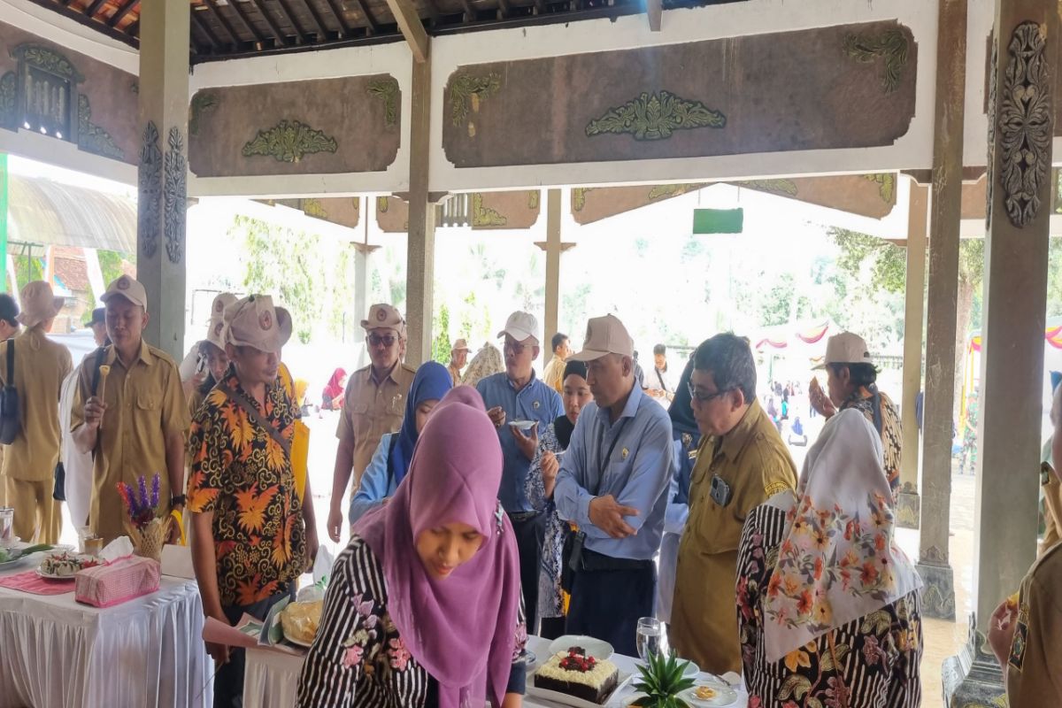 DPKP DIY hibah sarana penunjang Lumbung Pangan Tradisional Pagerharjo