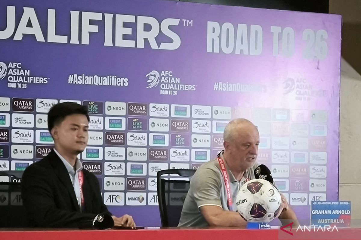 Graham Arnold sesalkan banyaknya peluang terbuang kontra Indonesia