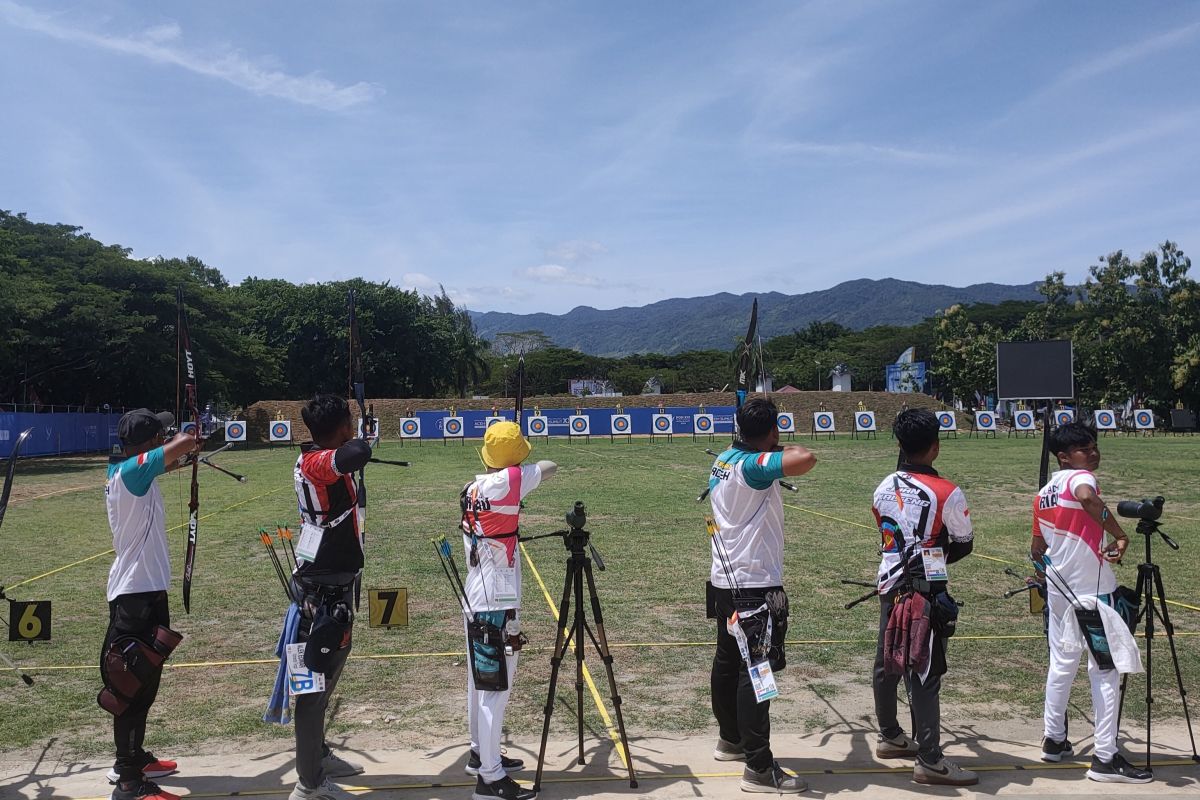 Tujuh tim divisi recurve beregu putra lolos kualifikasi