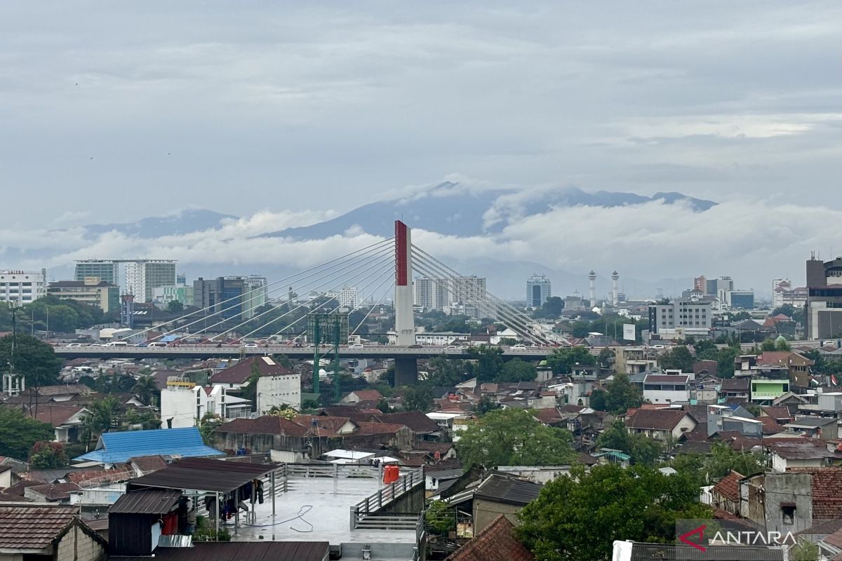 Prakiraan cuaca Semarang hari ini