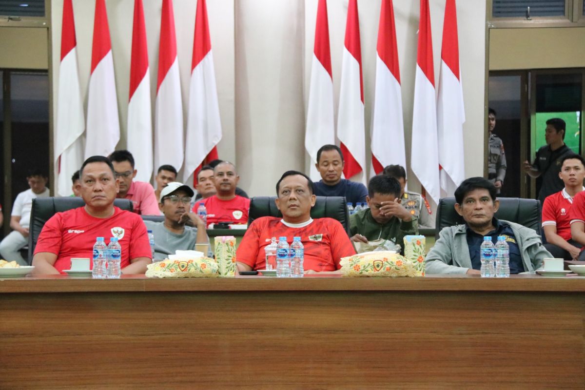 Polda Kaltara Gelar Nobar Timnas Indonesia Melawan Australia Dalam Kualifikasi Piala Dunia