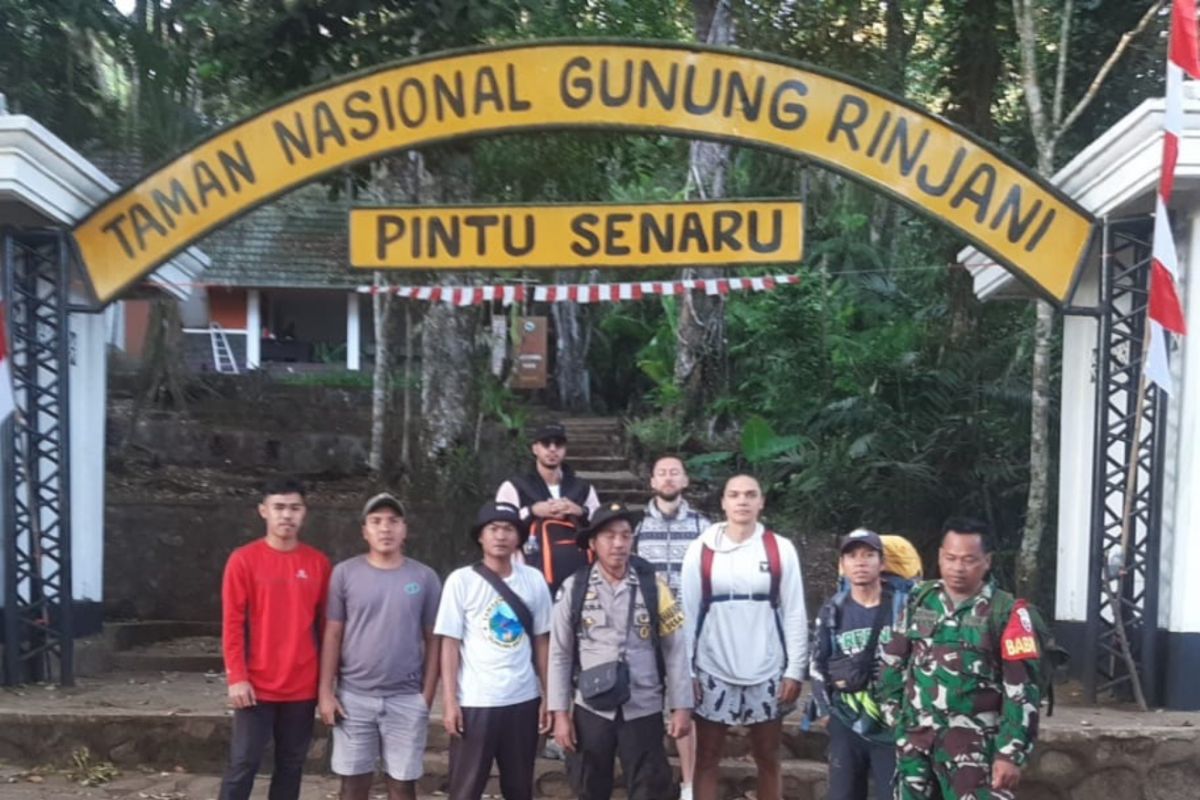 Tim gabungan cari WNA asal Rusia yang hilang saat mendaki Gunung Rinjani