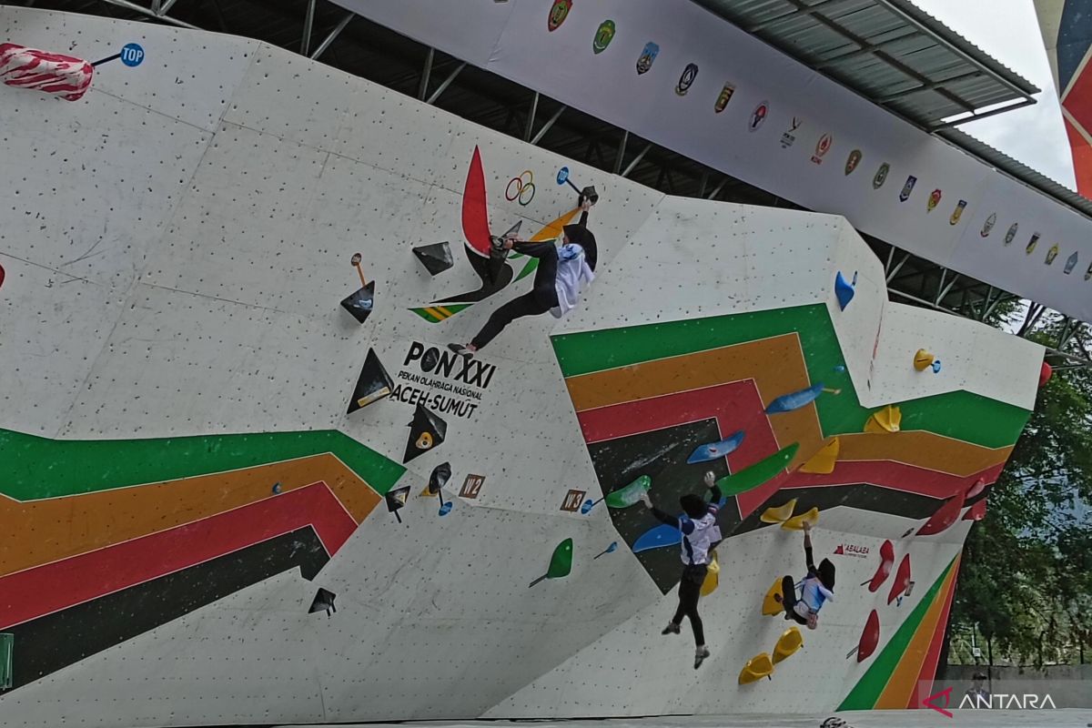 Panjat tebing -  Empat provinsi melaju final boulderperorangan putri