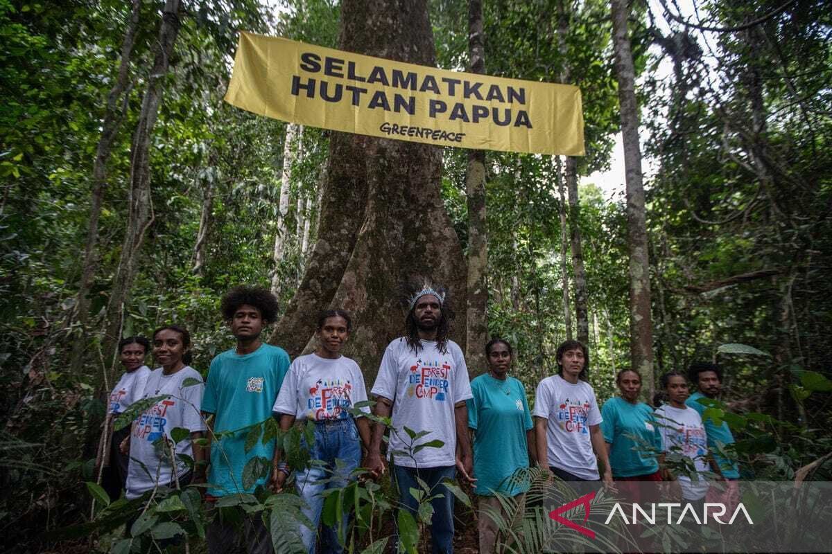 Koalisi anak adat peduli lingkungan serukan perlindungan hutan di Papua