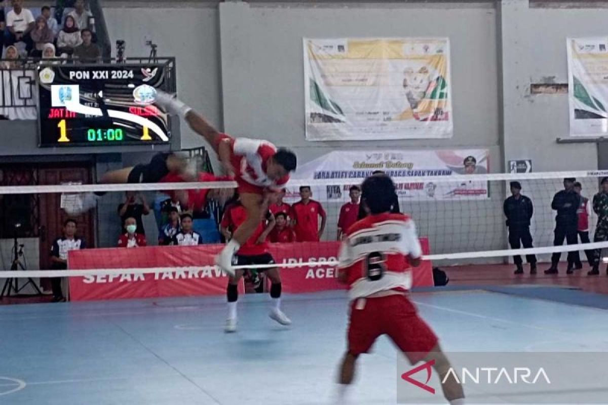 PON XXI - Sepak takraw Sulsel raih medali emas nomor tim ganda putra