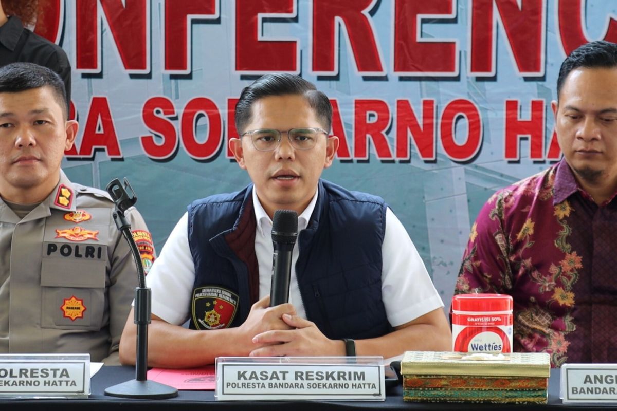 Polisi Bandara Soetta tangkap tersangka berangkatkan CPMI non prosedural