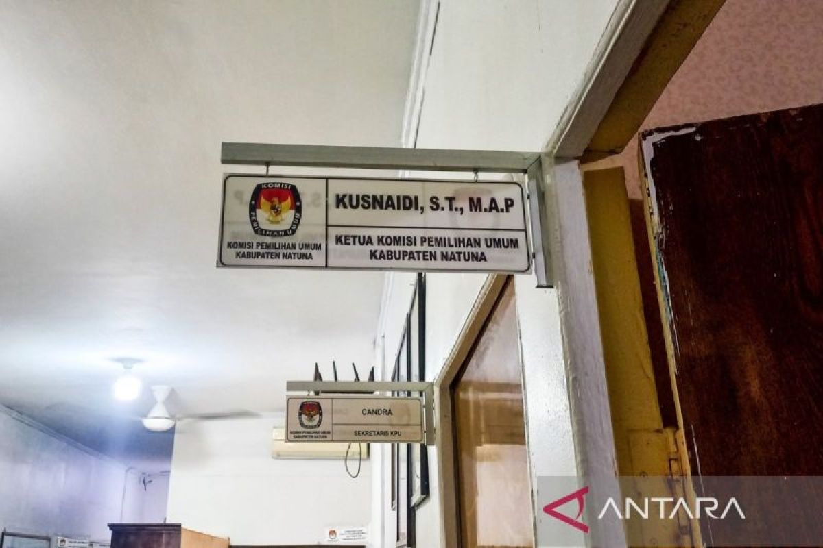 KPU Natuna minta warga beri tanggapan mengenai keabsahan berkas bapaslon