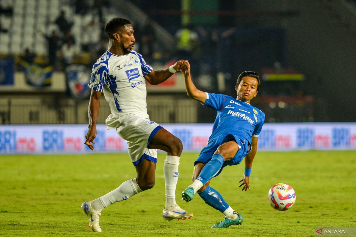 Liga 1 Indonesia - Persib Bandung menang 2-1 atas tamunya PSIS Semarang