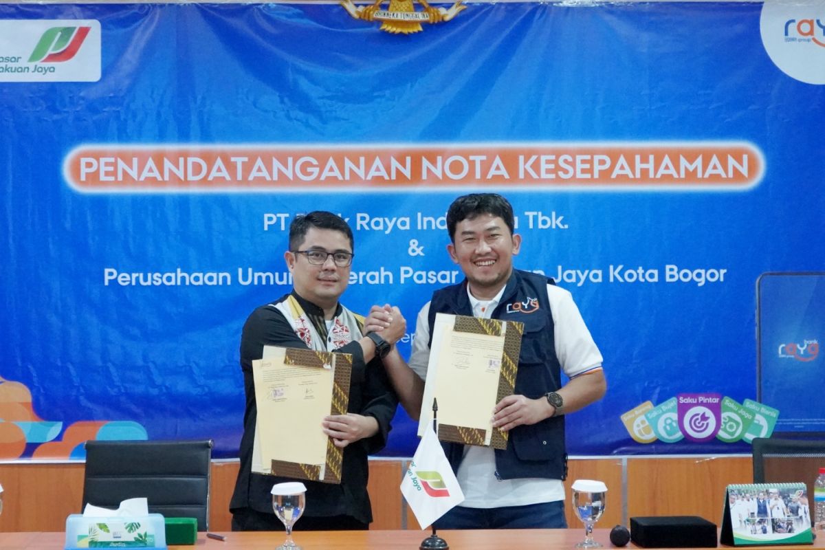 Bank Raya tingkatkan digitalisasi pedagang pasar tradisional di Kota Bogor