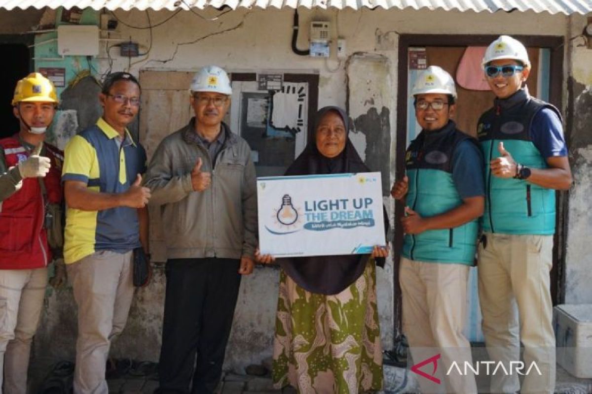 PLN NTB berikan sambungan listrik gratis untuk masyarakat kurang mampu