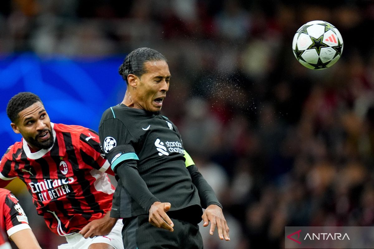 Van Dijk bahas perpanjangan kontrak dengan Liverpool